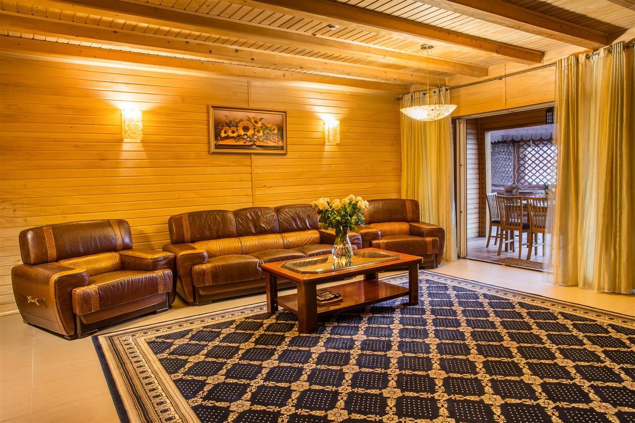 Hutor Hotel Dnipro Eksteriør billede