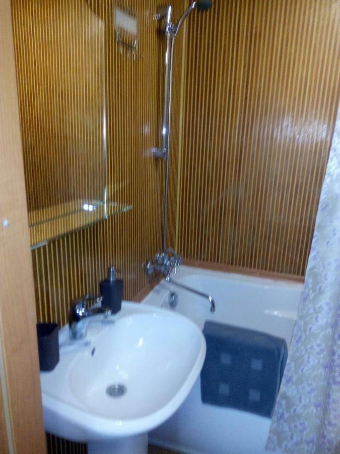 Hutor Hotel Dnipro Eksteriør billede